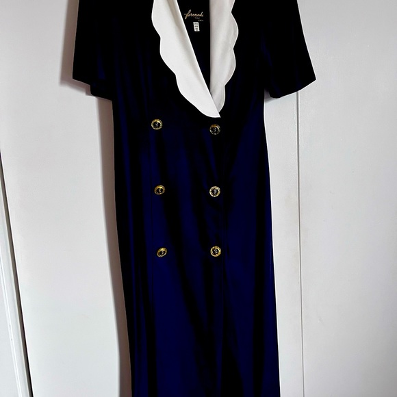 Vintage designer dress. Dark Navy and White. Size 12 … excellent condition. - Picture 1 of 3